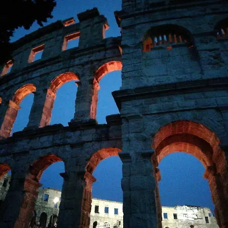 Apartmán Albina - A Few Steps From Amphitheatre Pula